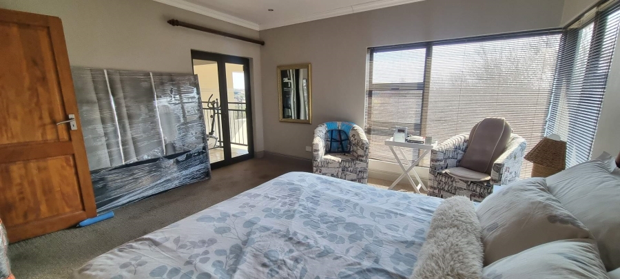 4 Bedroom Property for Sale in Woodland Hills Free State